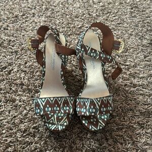 Christian Siriano Wedges